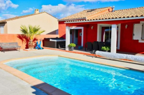 Villa élégante à Carcassonne avec jardin et jacuzzi